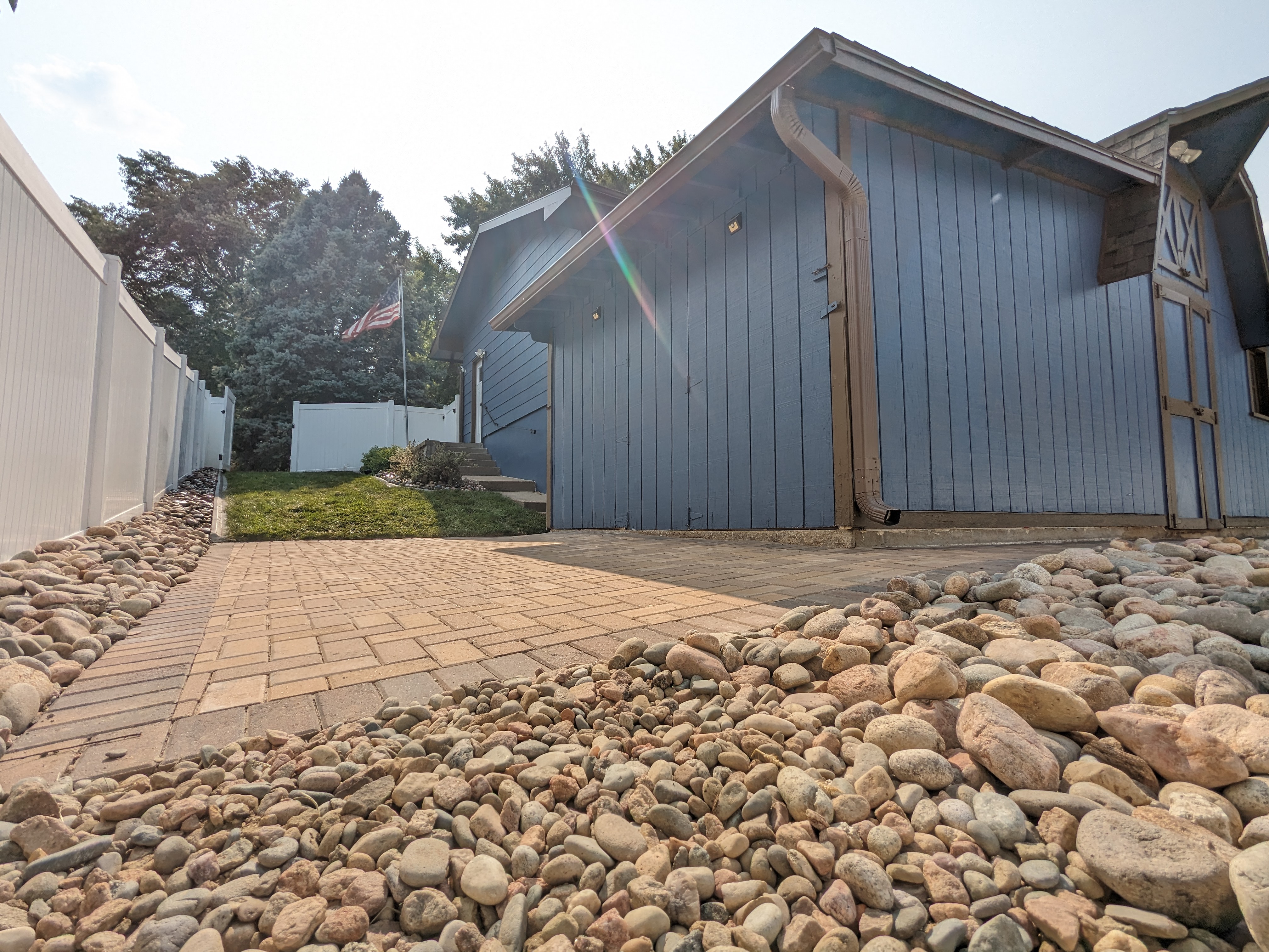 Pxl 20230829 210505274