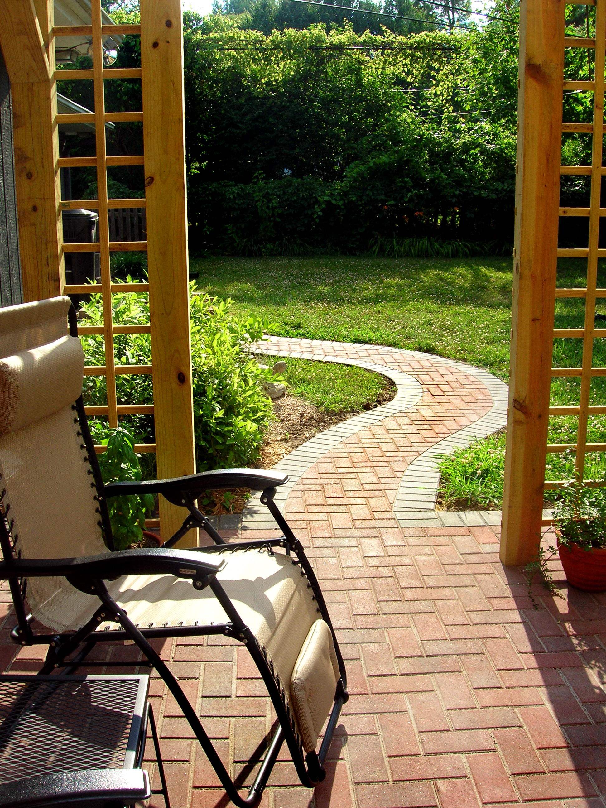 Pergola creating a natural doorway